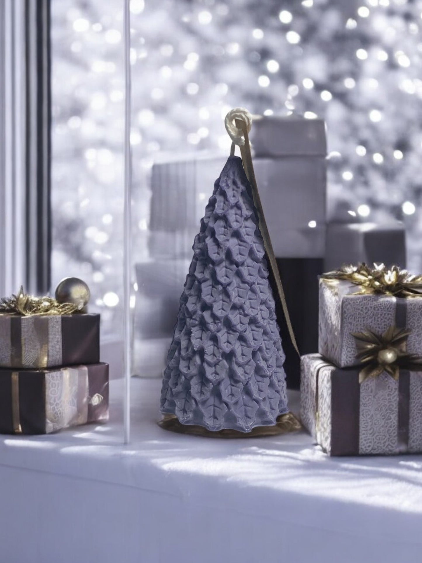 Festive Christmas Tree Soy Wax Candle with Lavender Fragrance